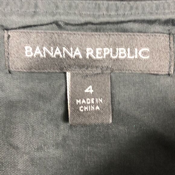 Banana Republic shirred drop waist skirt, size 4, black, lined, side zipper - Picture 6 of 8